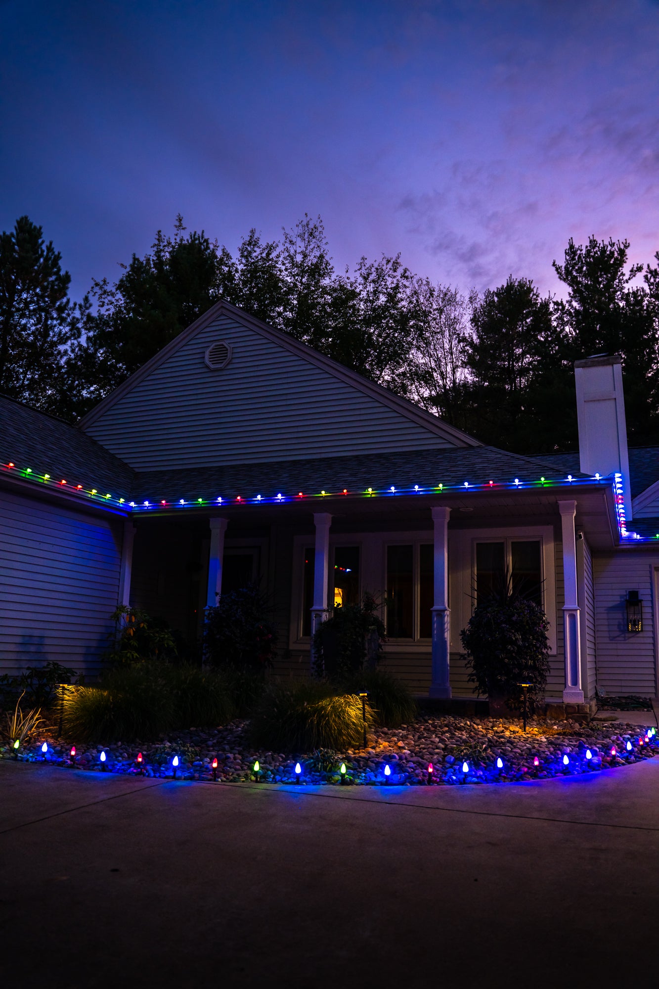 Holiday Glow Roofline Kit