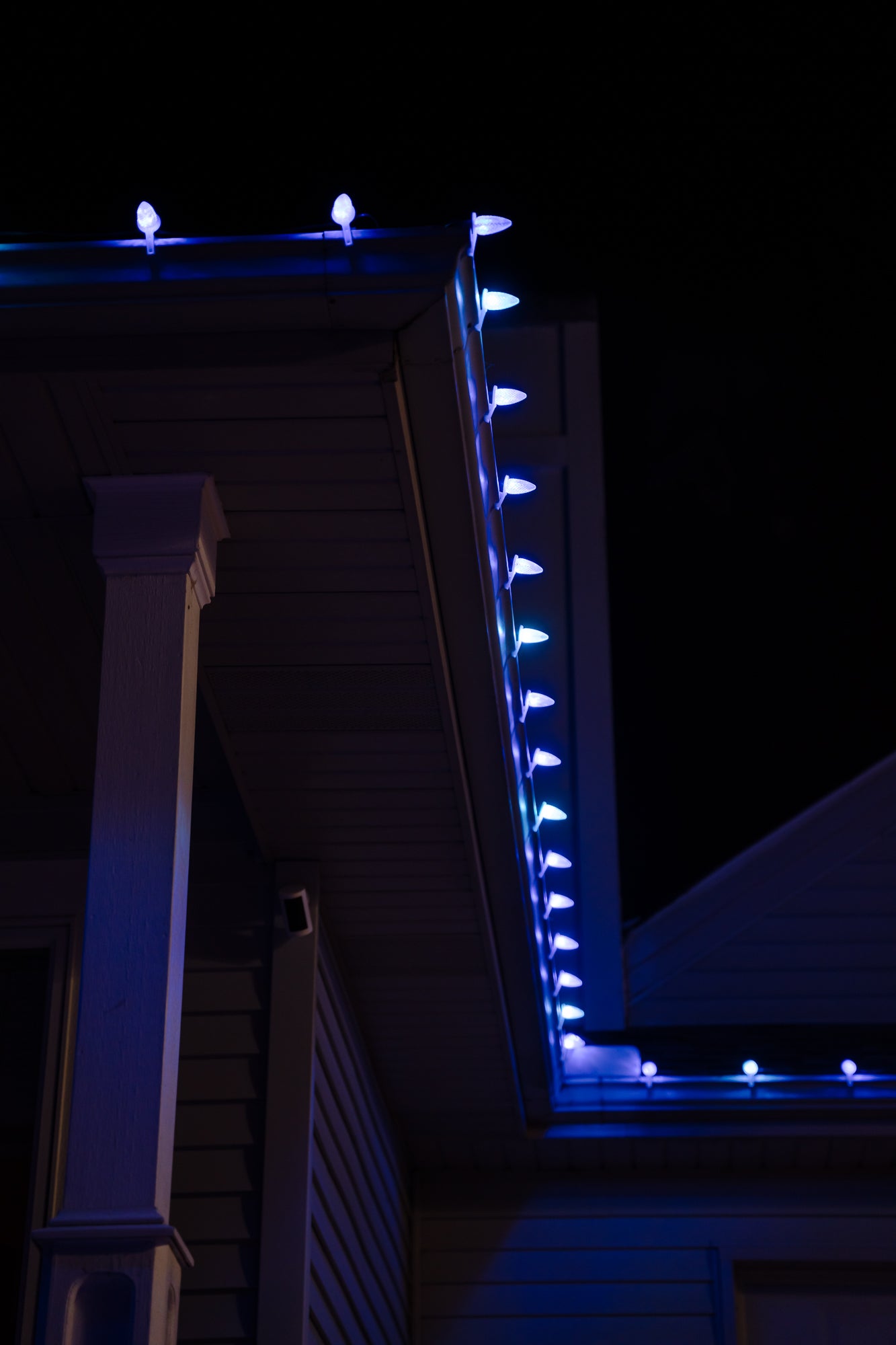 Holiday Glow Roofline Kit